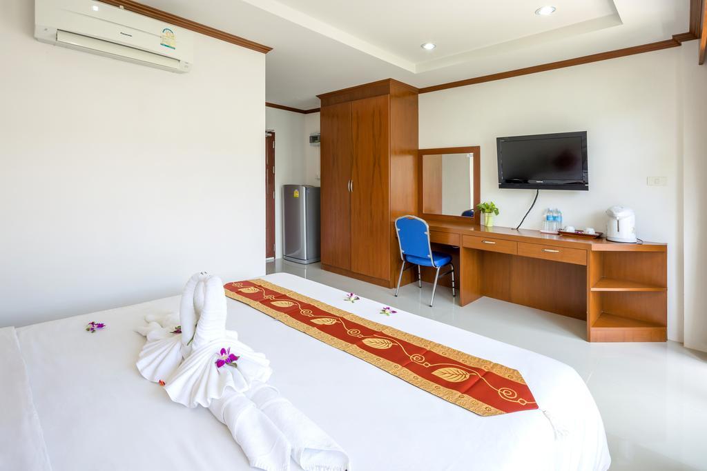 Phusita House 2 Hotel Patong Exterior foto