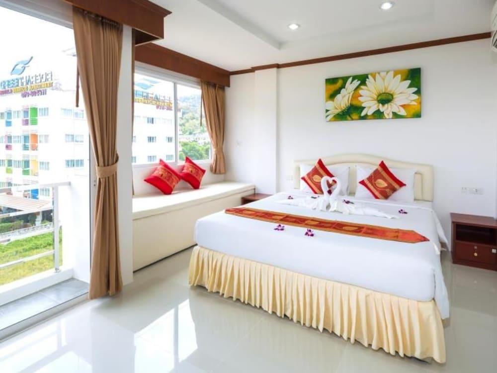 Phusita House 2 Hotel Patong Exterior foto