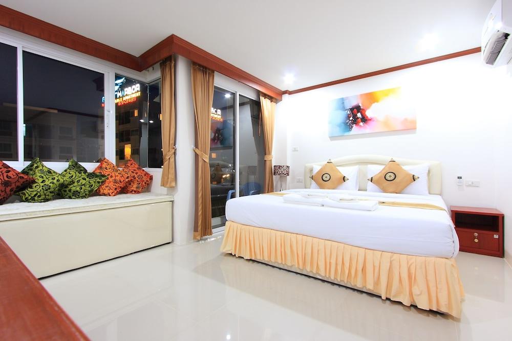 Phusita House 2 Hotel Patong Exterior foto